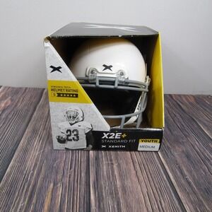 Xenith X2E+ Football Helmet Youth Medium White Standard Fit Full Face NOCSAE